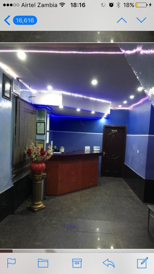 Crown Palace Inn Lusaka Luaran gambar