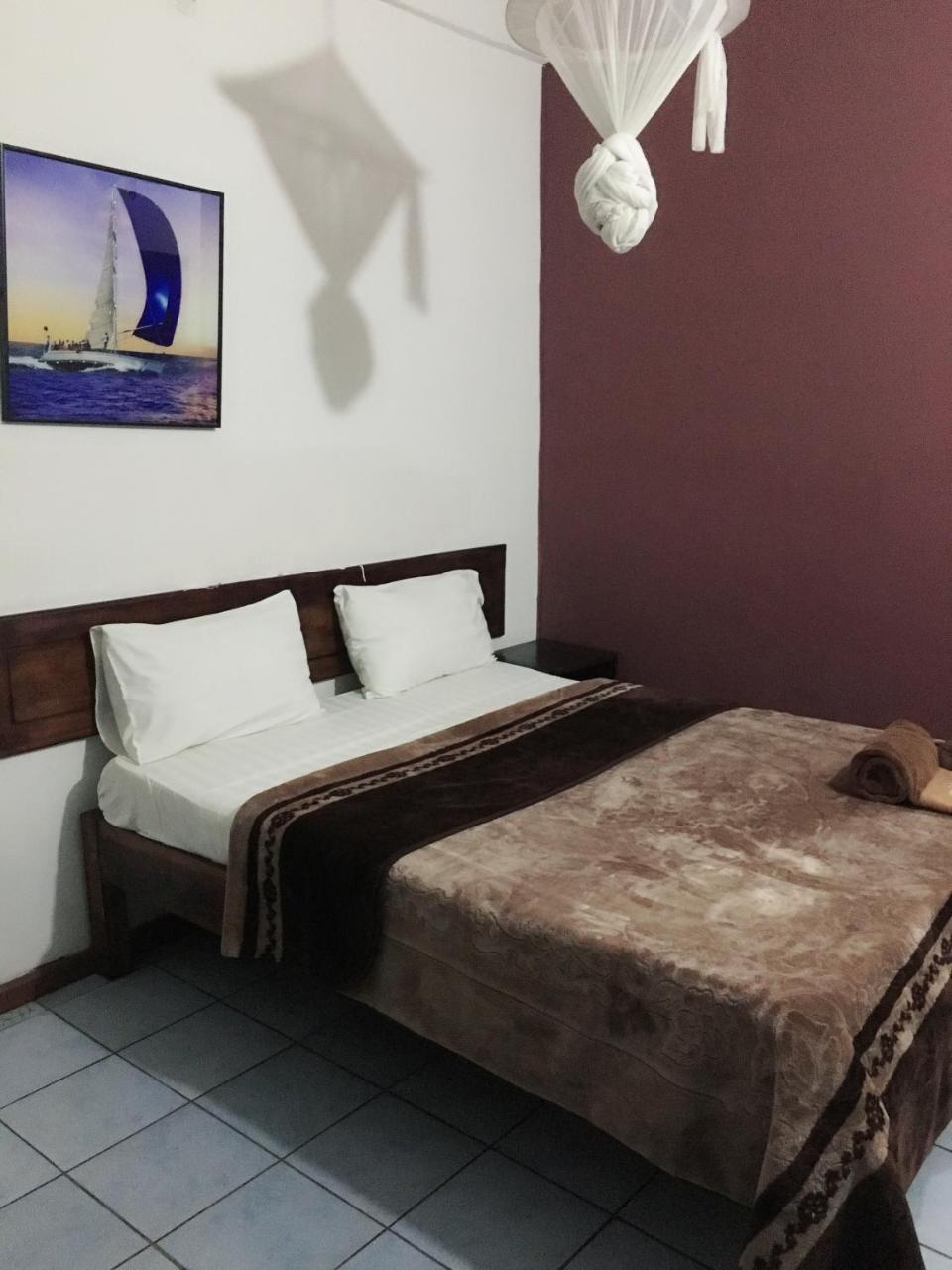 Crown Palace Inn Lusaka Luaran gambar